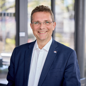pfeifer-und-langen-kontakt-schmitz-2x