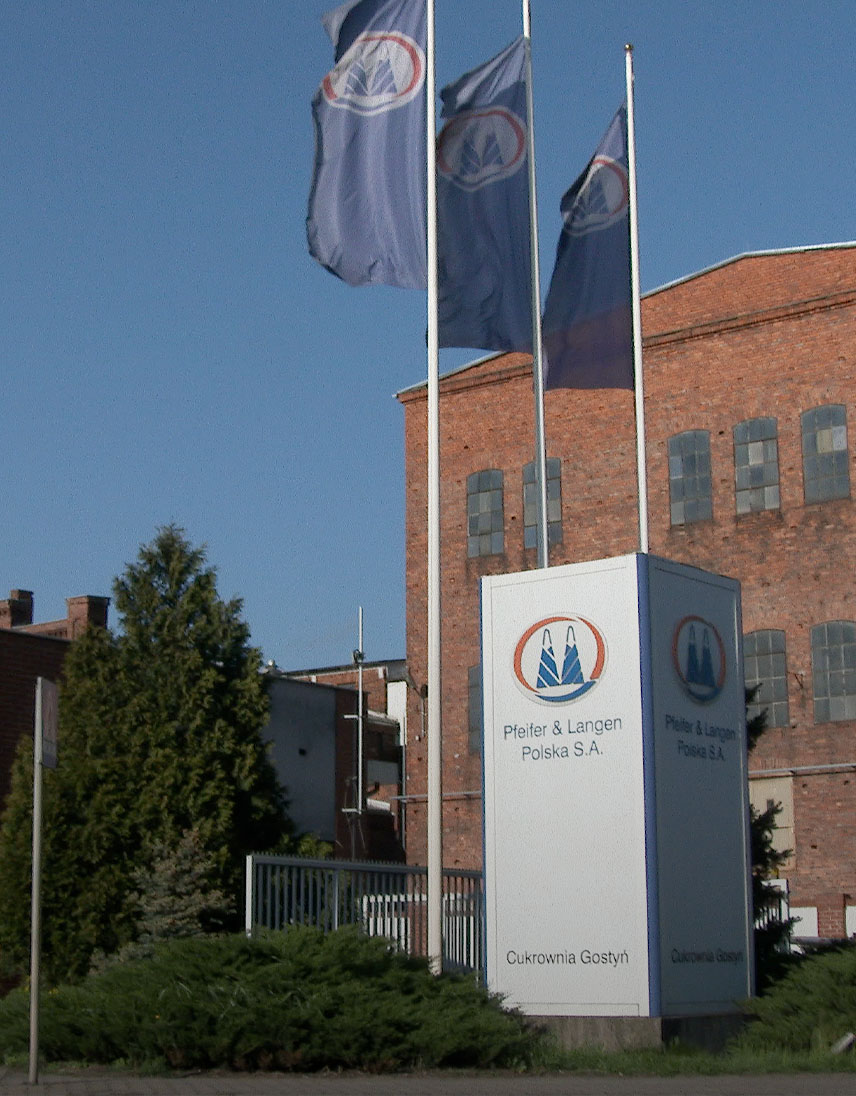 pfeifer-und-langen-standorte-polen-gostyn-2x